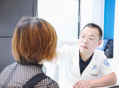 八大處于曉波和上海九院朱惠敏哪個眼修復厲害？